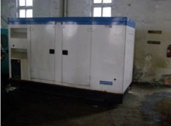 静乐康明斯150kw大型柴油二手发电机组 静乐康明斯150kw大型柴油二手发电机组