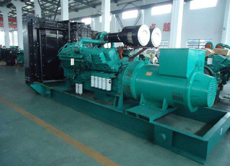 静乐800kw康明斯柴油发电机组图片 静乐800kw康明斯柴油发电机组图片
